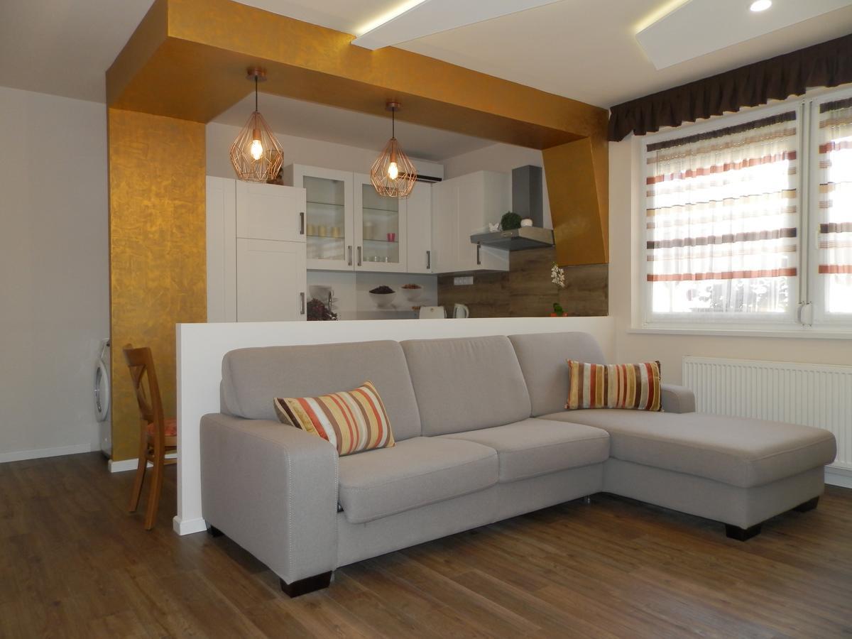 Katalin Boutique & Wellness Apartmanok Hajdúszoboszló Kültér fotó